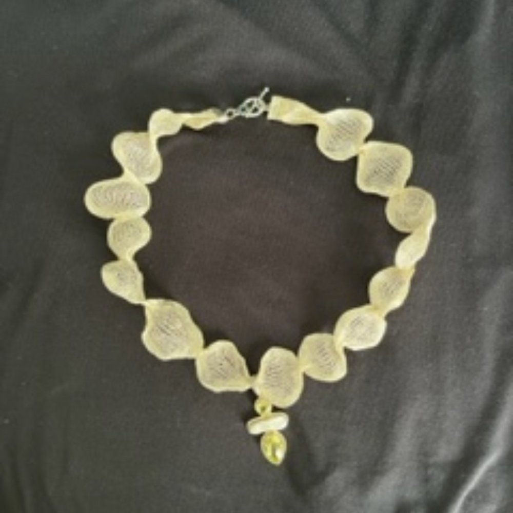 Silver Mesh Necklace with Pearl and Peridot Pendant